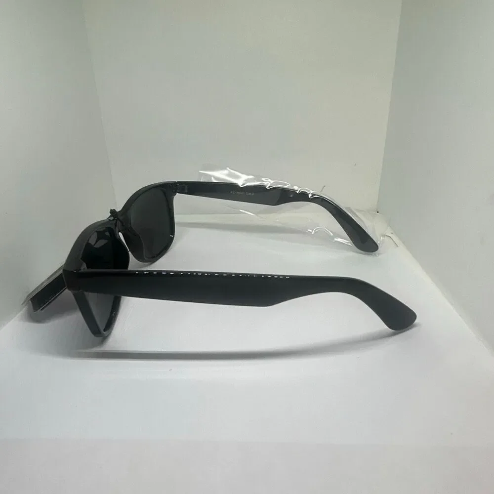 Polarized Classic Sunglasses UV400 Protection Unisex Style